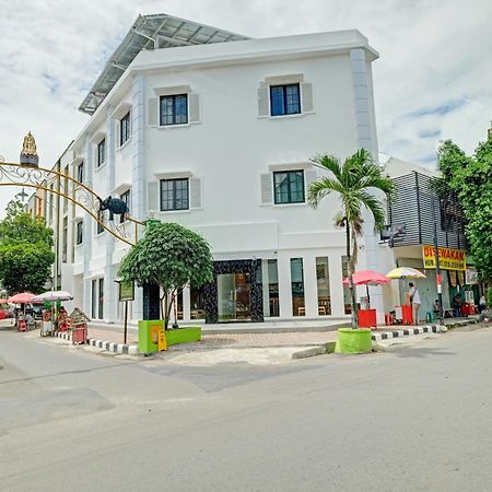 Homi Stay Surakarta  Екстер'єр фото